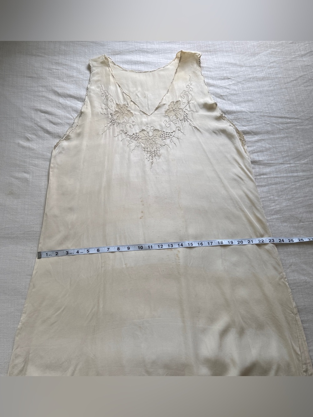 Vintage 1930s 100% Silk Bias Cut Embroidered Gown Nightgown AS-IS - Picture 13 of 16
